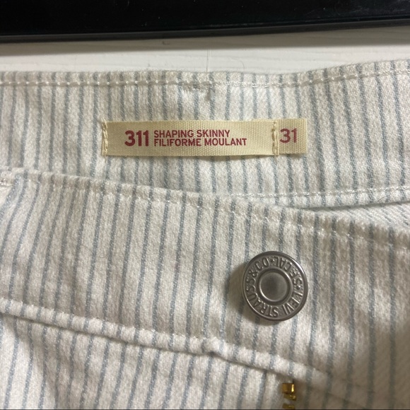 311 shaping skinny Levi jeans - Picture 2 of 4
